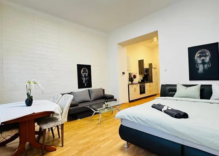 Modern 2Br Stay For 5 Prime Location
