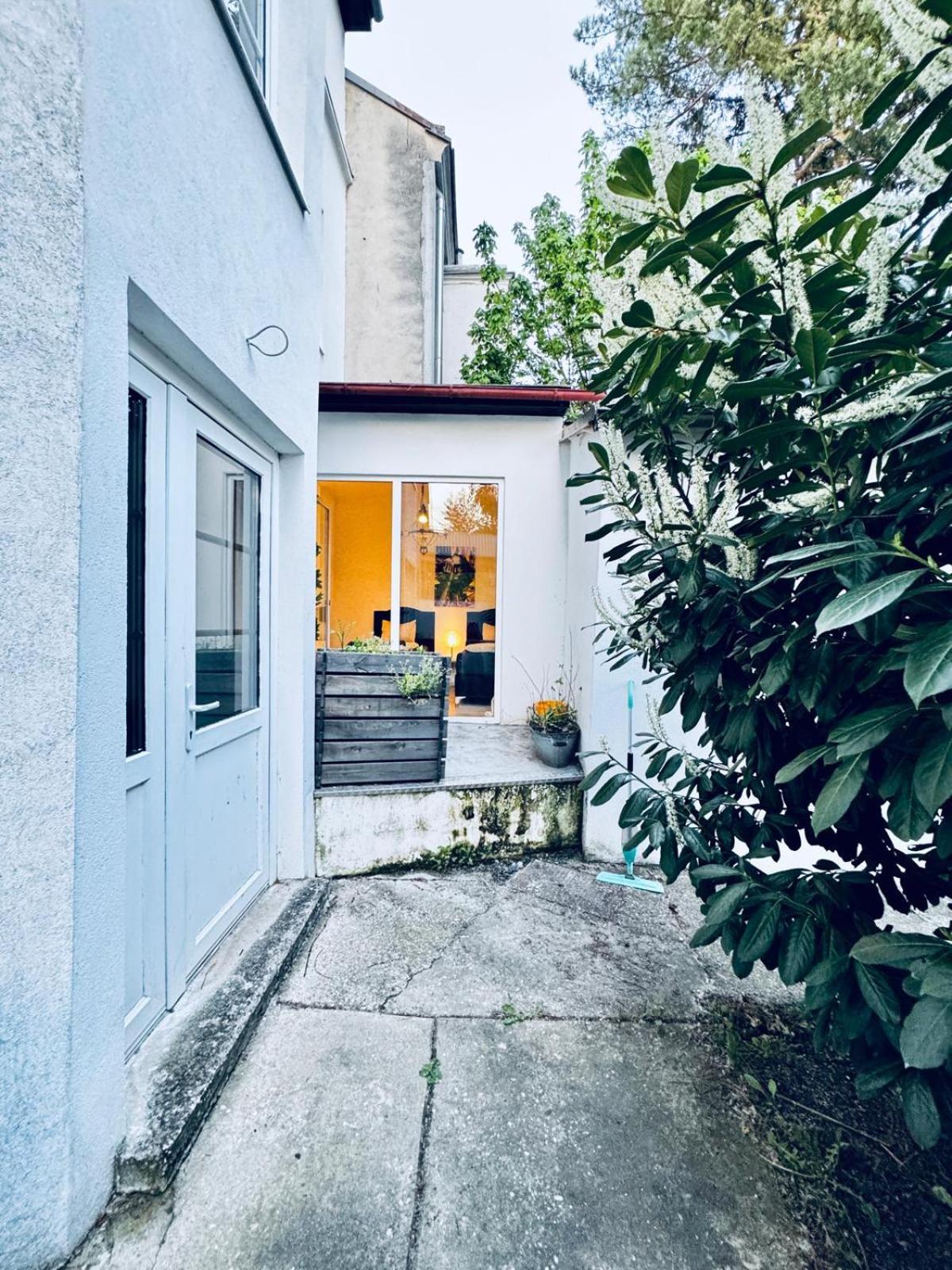 Appartement Modern 2br For 5 Prime Location *